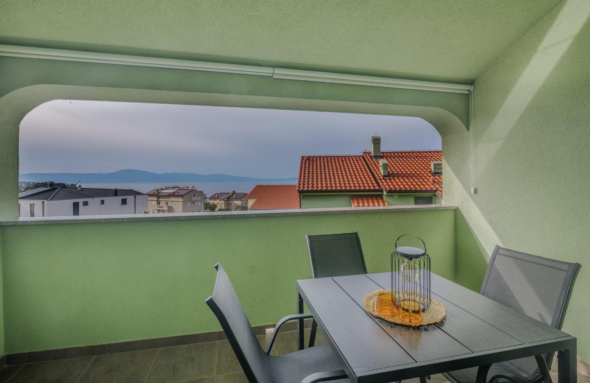 Apartment Navis Near The Sea *